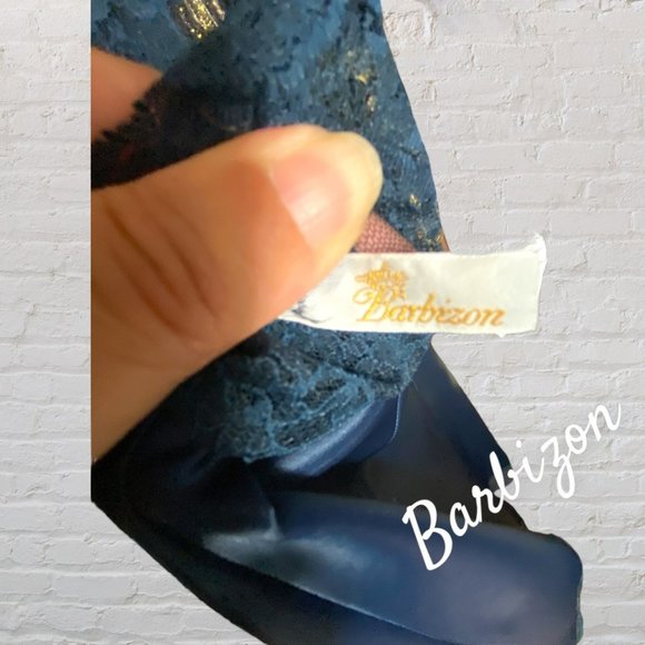 VINTAGE BARBIZON DARK BLUE DRESS SLIP (SZ 38) (EUC) - Picture 3 of 8